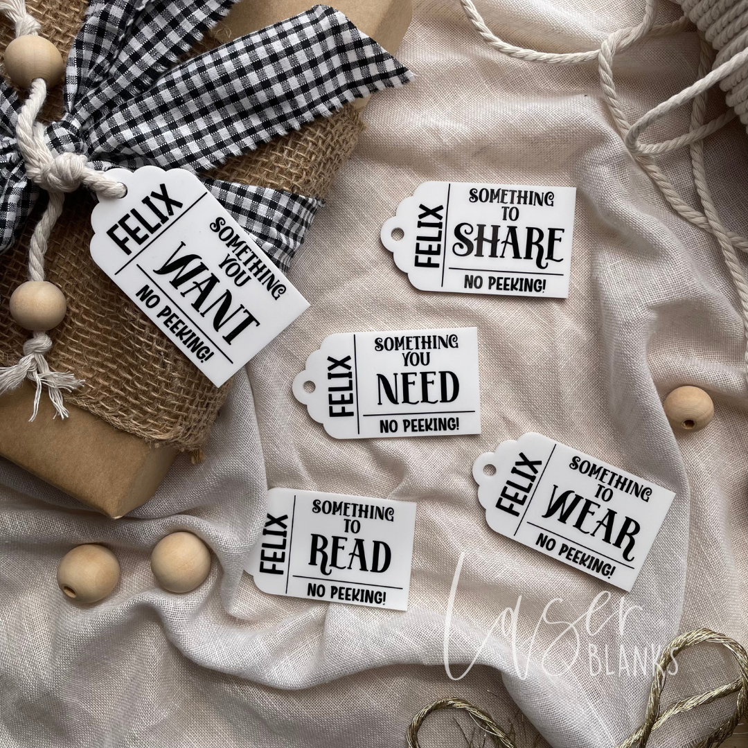 Scalloped Top Rectangle Tag