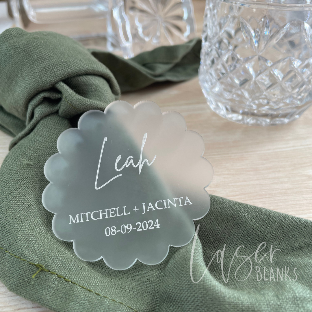 Engraved Scalloped Round Place Cards